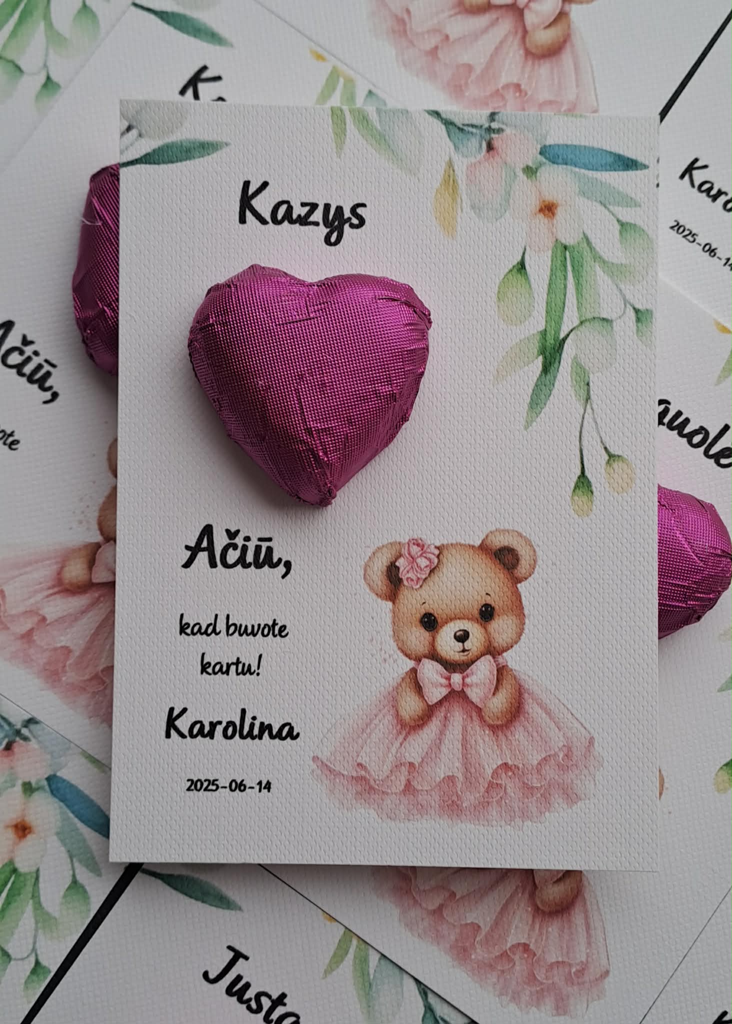 Vardo kortelė su padėkos saldainiu