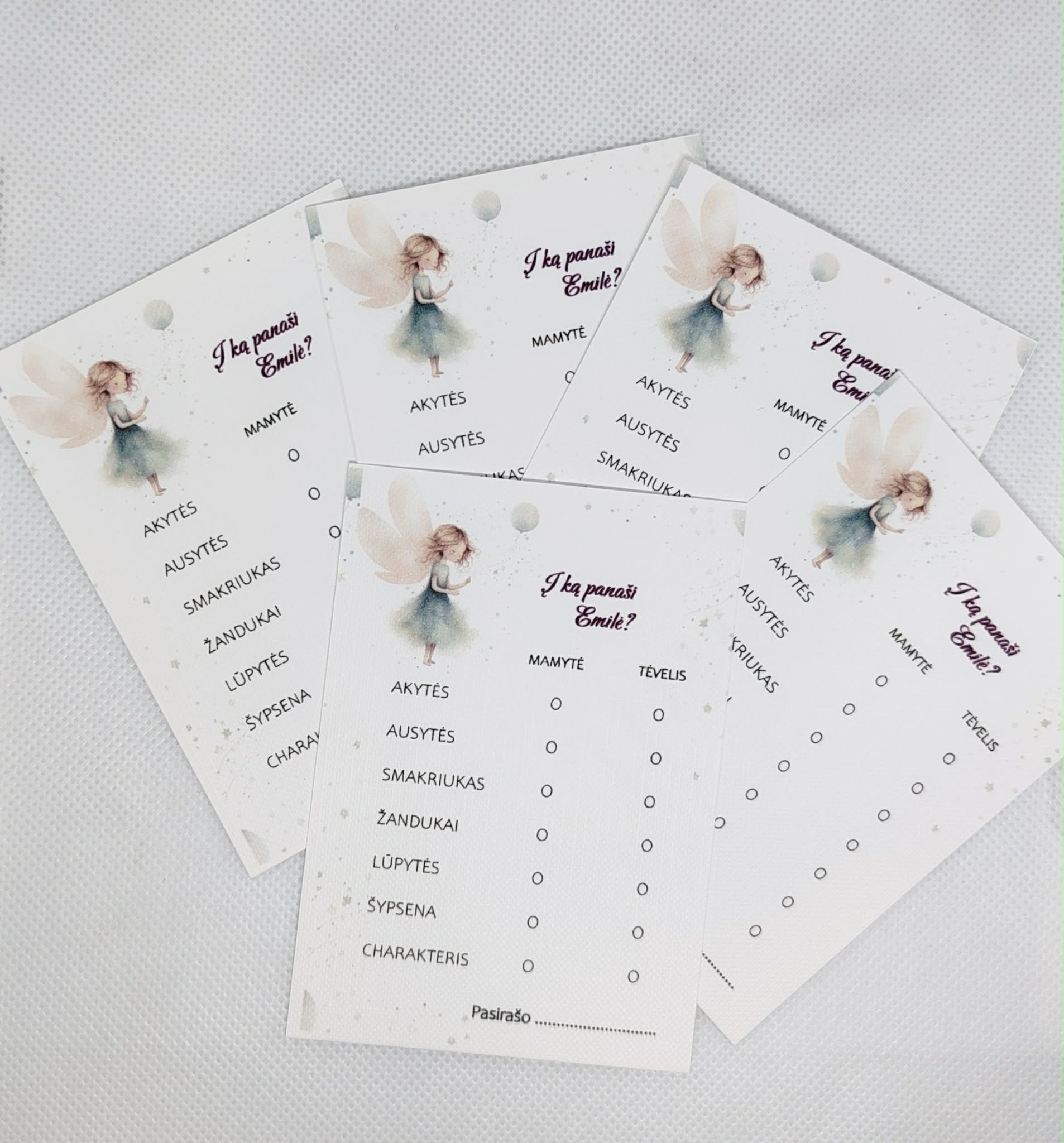 Žaidimas "Į ką aš panaši?"