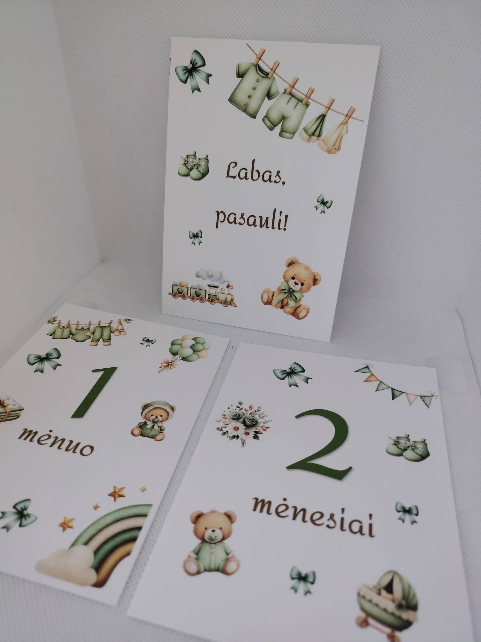 Kūdikio mėnesių kortelės